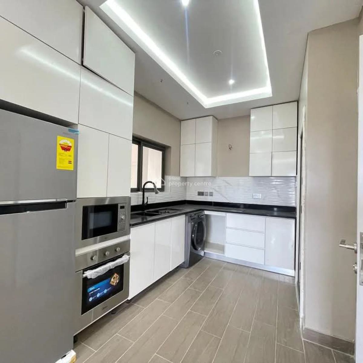 2-bedroom Unfurnished Apartments, Tse-addo, La Dade Kotopon Municipal, Accra, Apartment for Sale
