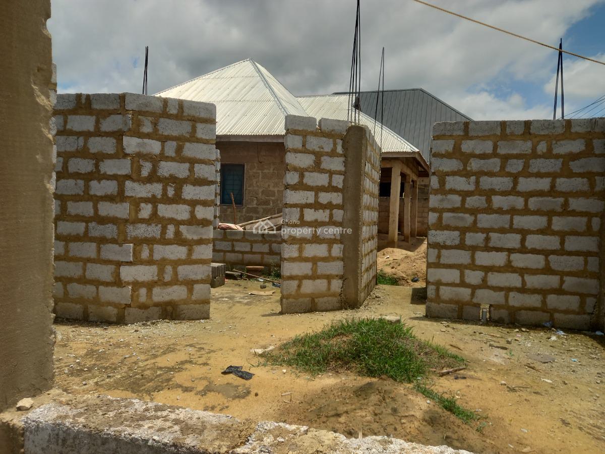6 Chamber & Hall., Sewua, Atonsu Aputuogya Road, Kumasi Metropolitan, Ashanti, House for Sale