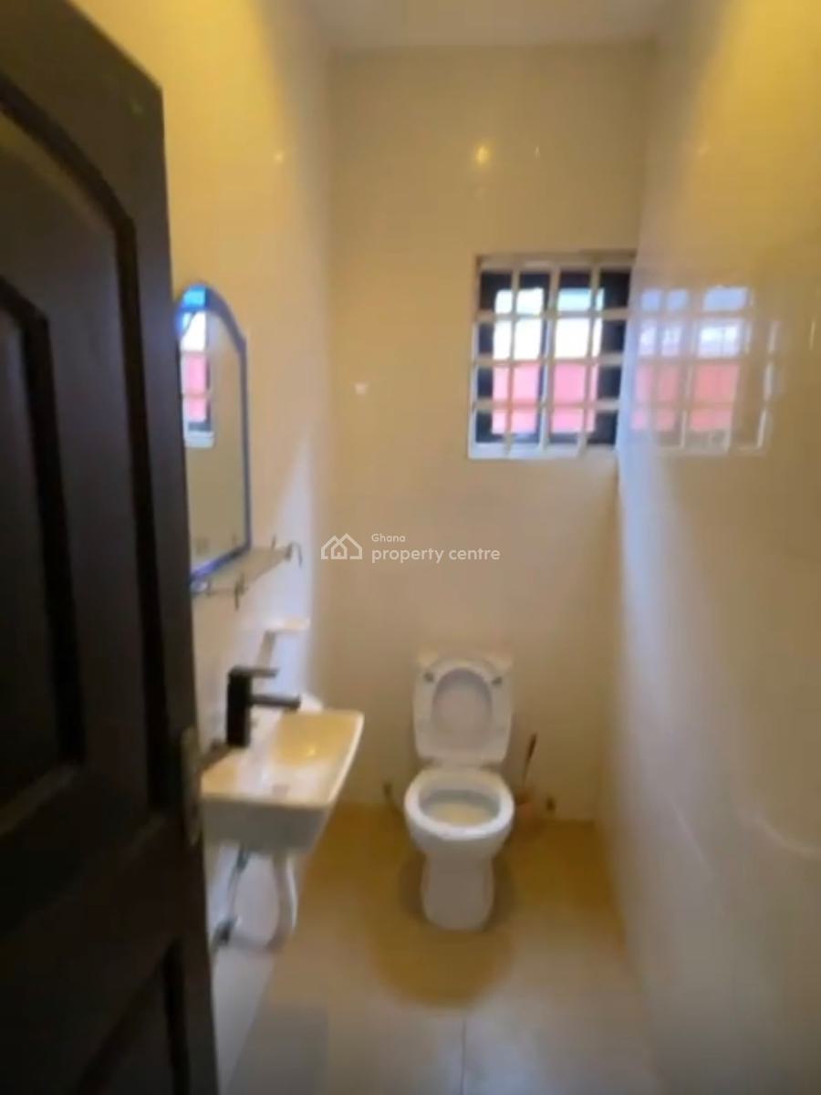3 Bedrooms House, Housing, Adenta Municipal, Accra, House for Sale