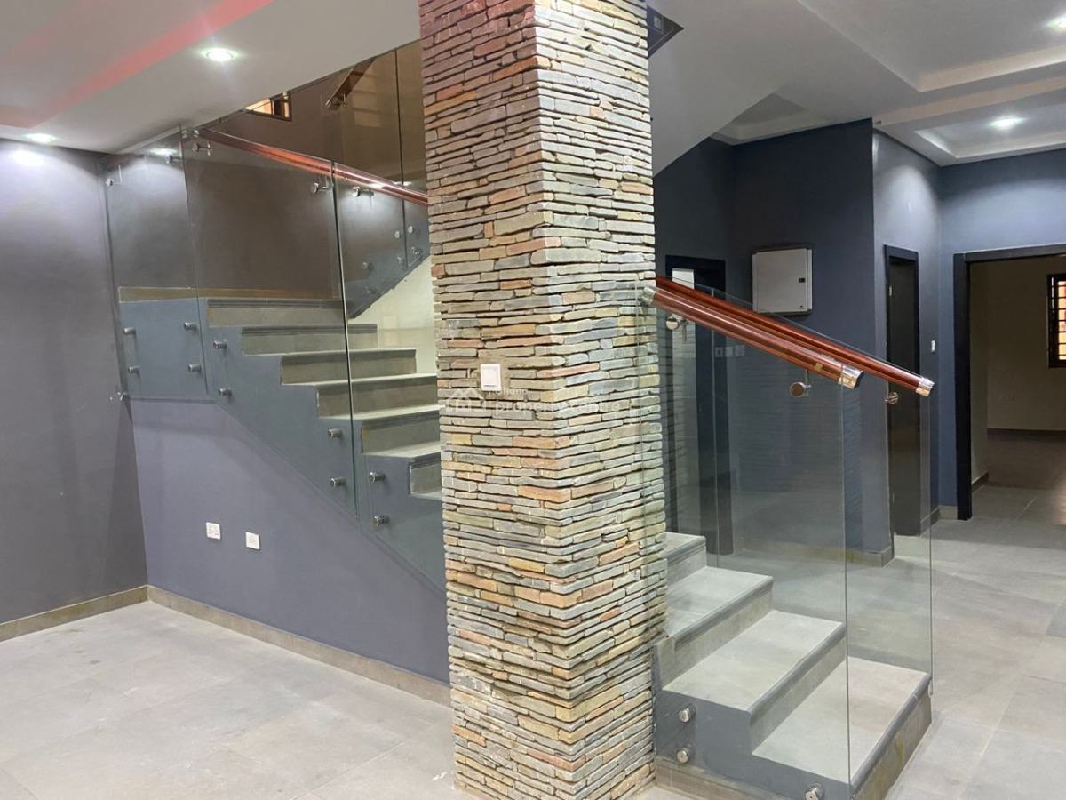 Executive 4 Bedrooms, East Airport, Airport Residential Area, Accra, House for Rent