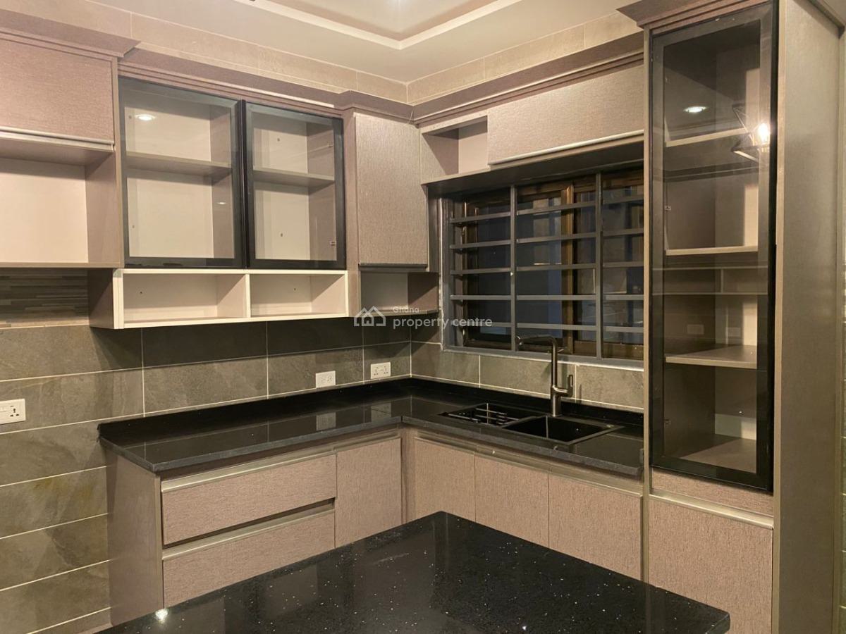Executive 4 Bedrooms, East Airport, Airport Residential Area, Accra, House for Rent