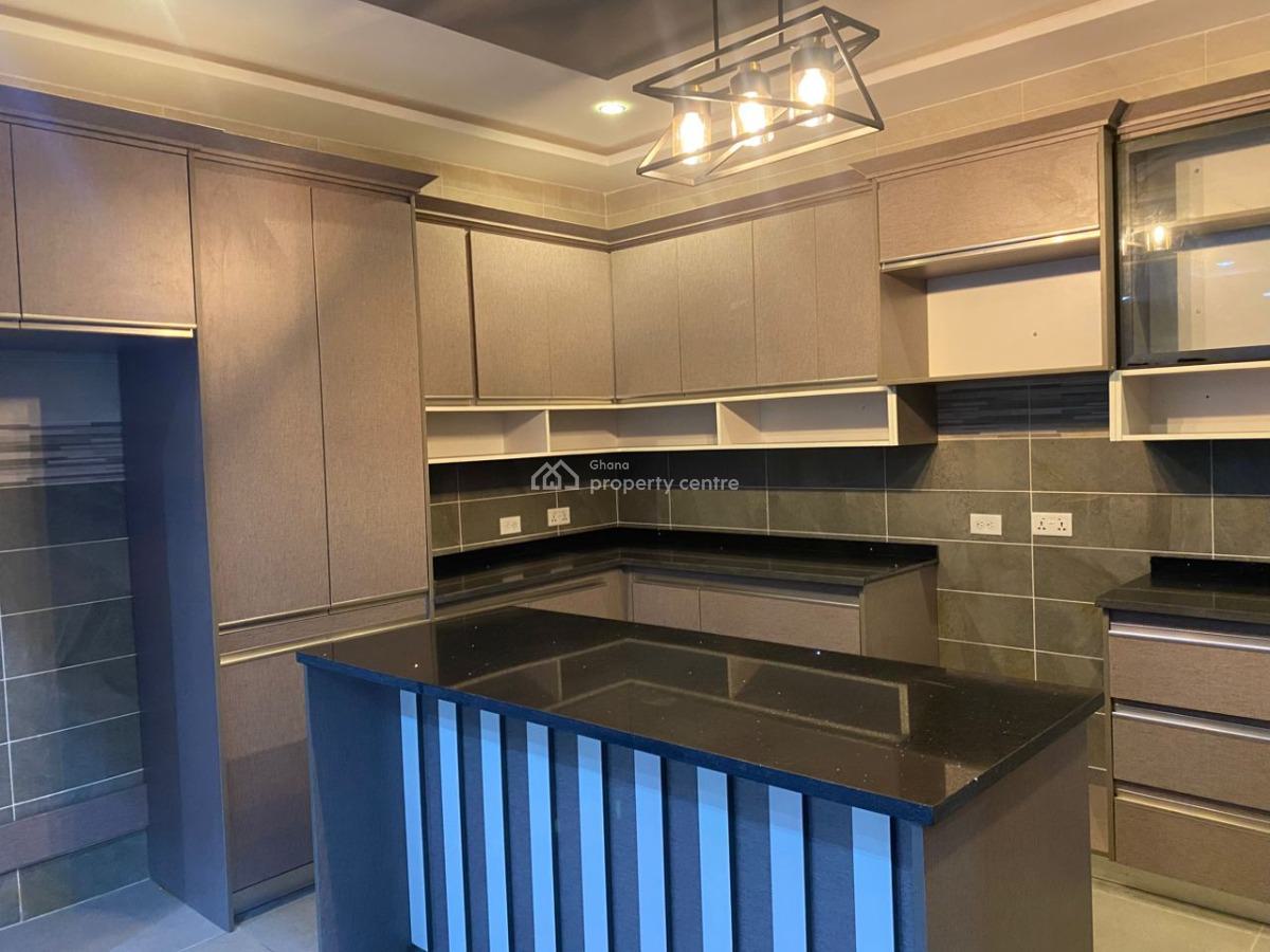 Executive 4 Bedrooms, East Airport, Airport Residential Area, Accra, House for Rent