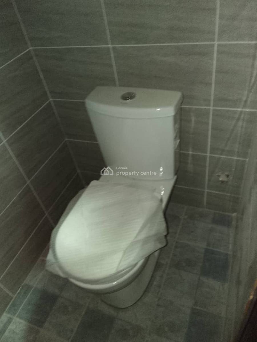 One Bedroom Self Contain Apartment, Rasta Bushroad Police Station, Teshie-nungua Estates, Accra, Mini Flat for Rent