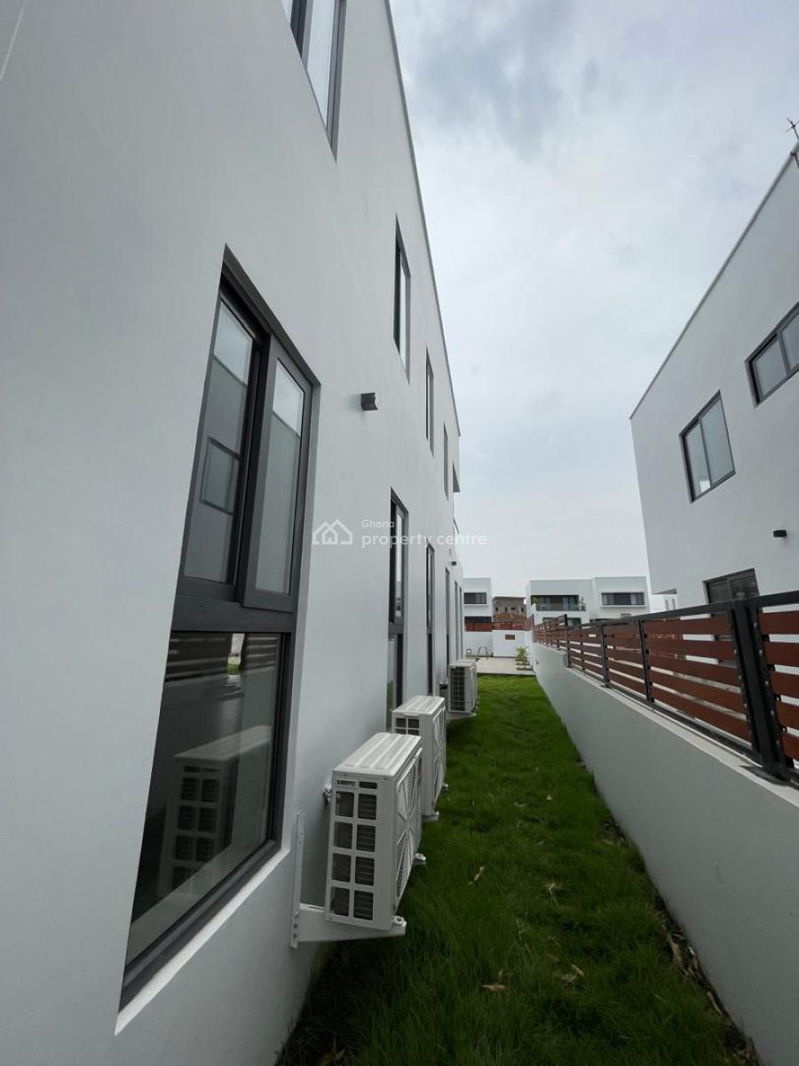 4-bedroom House with Servants Quarters, Tse-addo, La Dade Kotopon Municipal, Accra, Detached Duplex for Rent