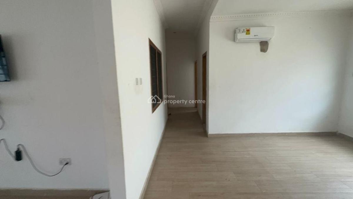 3-bedroom House with 2 Servants  Quarters, Achimota, Accra, Detached Bungalow for Sale