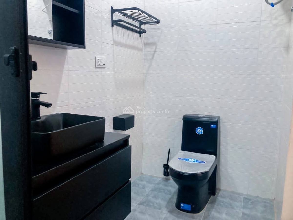 2 Bedrooms House, Kuntunse Satellite, Amasaman, Ga West Municipal, Accra, House for Sale
