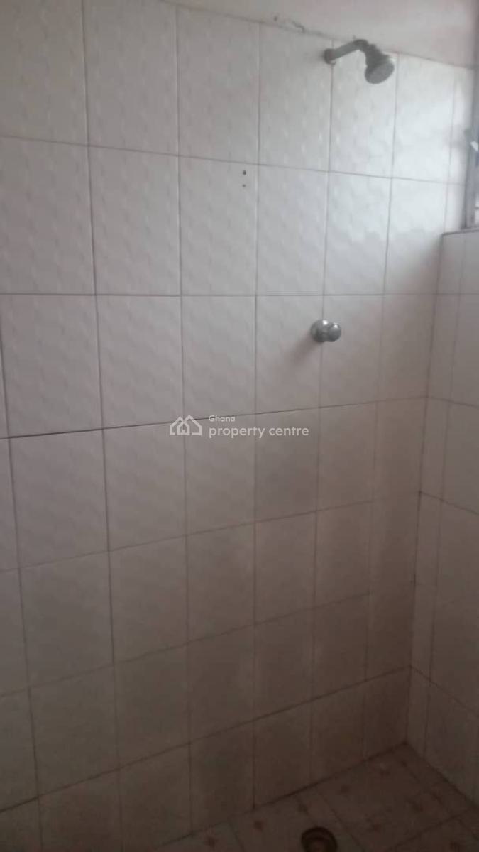 Unfurnished Chamber and Hall, Kotobabi Estate, Spintex, Accra, Apartment for Rent