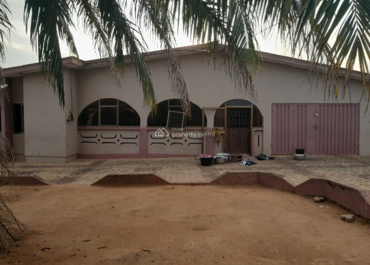 6 Bedrooms, Atonsu Edwinease ( Kuwait)., Kumasi Metropolitan, Ashanti, House for Sale