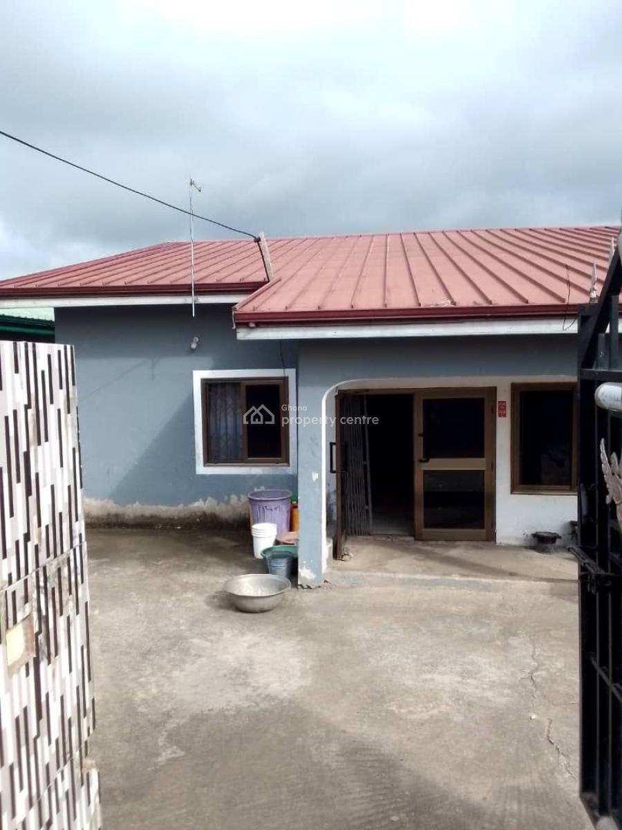 Ablekuma Curve 6 Bdrms House, Curve, Ablekuma South, Accra Metropolitan, Accra, House for Sale