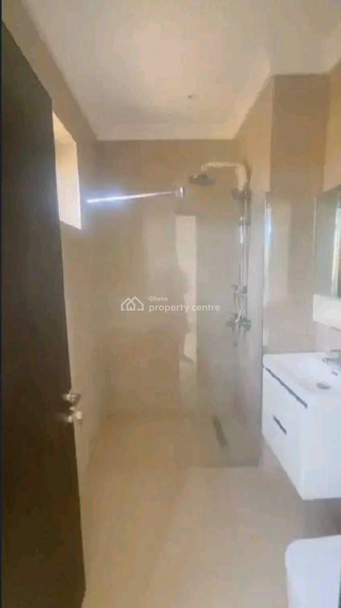 Unfurnished 2 Bedroom All Ensuite Apartment, North Labone, Accra, Apartment for Sale