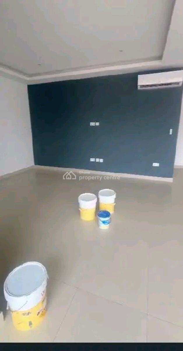 Unfurnished 2 Bedroom All Ensuite Apartment, North Labone, Accra, Apartment for Sale