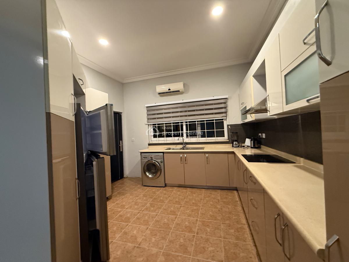Furnished 3 Bedroom Apartment with Staff Quarters and Pool, Cantonments, Accra, Apartment for Rent