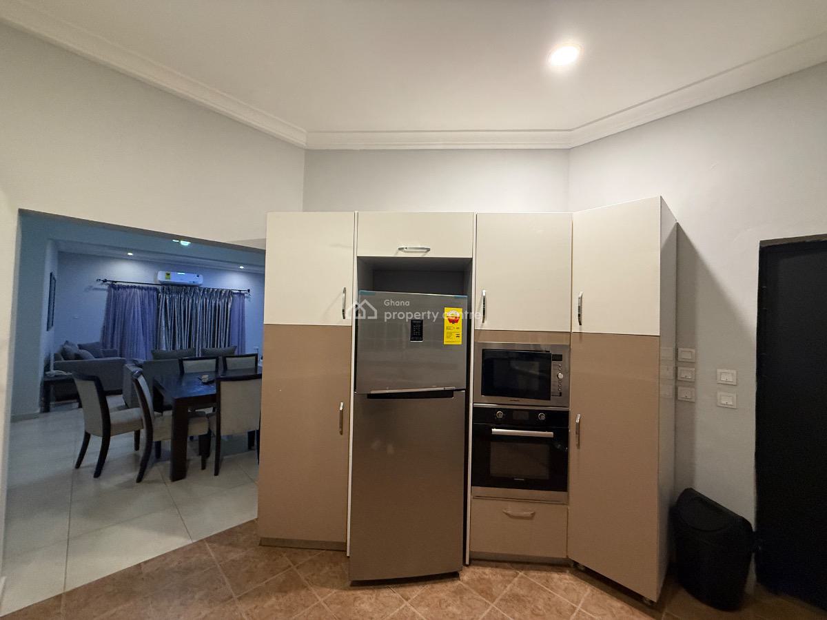 Furnished 3 Bedroom Apartment with Staff Quarters and Pool, Cantonments, Accra, Apartment for Rent