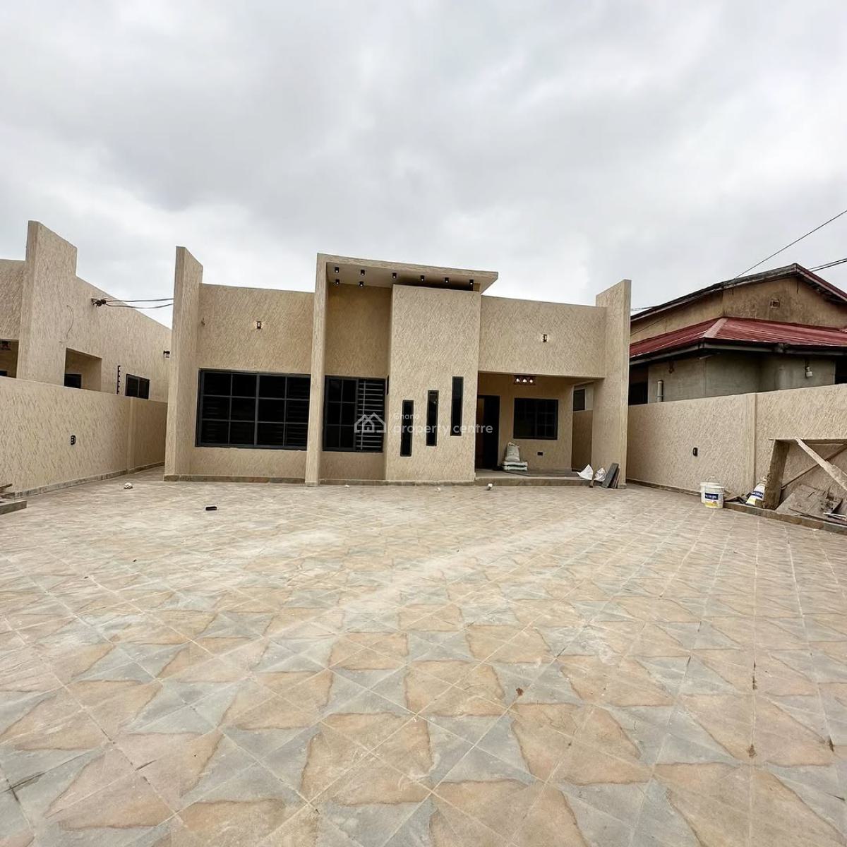 Executive En-suite 3 Bedrooms, Adenta Municipal, Accra, House for Sale