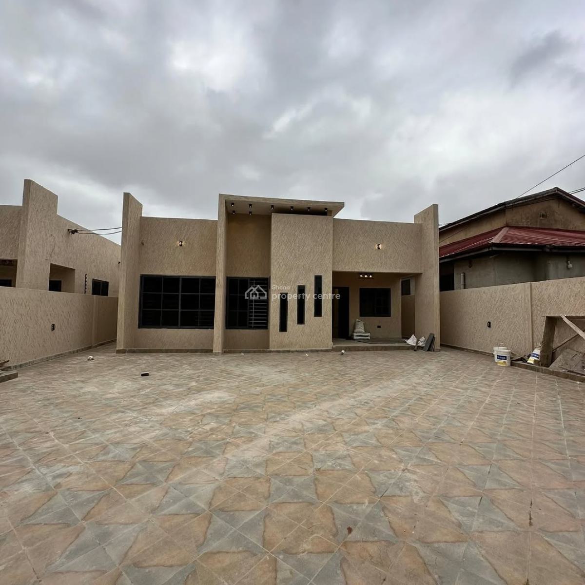 Executive En-suite 3 Bedrooms, Adenta Municipal, Accra, House for Sale