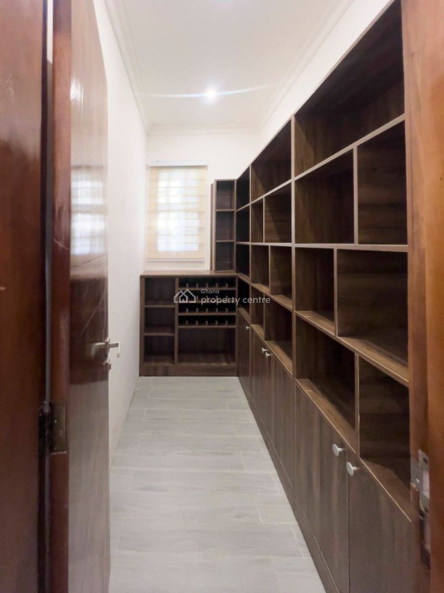 Executive Fully Furnished 4 Bedroom, Sakumono, Tema, Accra, House for Sale