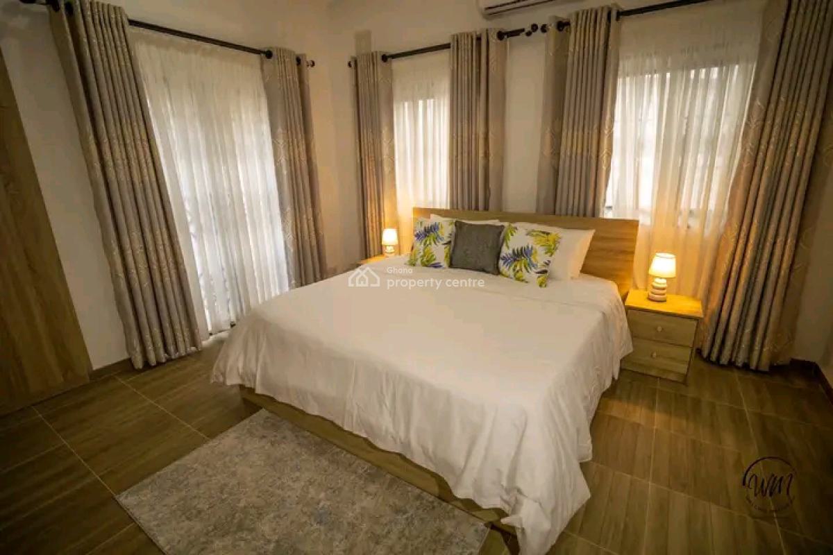 Luxurious Fully Furnished 2-bedroom Smart Apartment @ Spintex Comm.18, Spintex, Accra, Apartment Short Let
