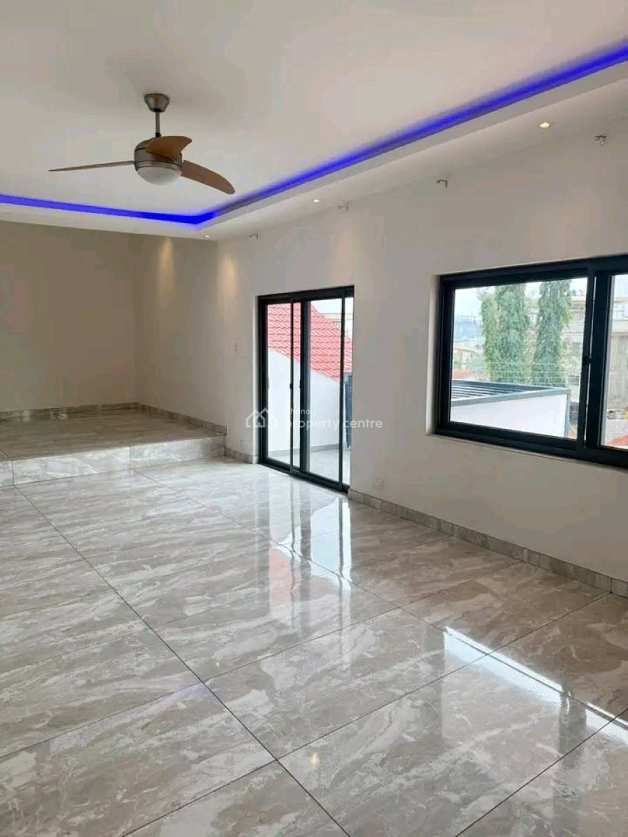 Luxurious 4-bedroom Townhouse @ Airport Residential Area, Airport Residential Area, Accra, Townhouse for Rent