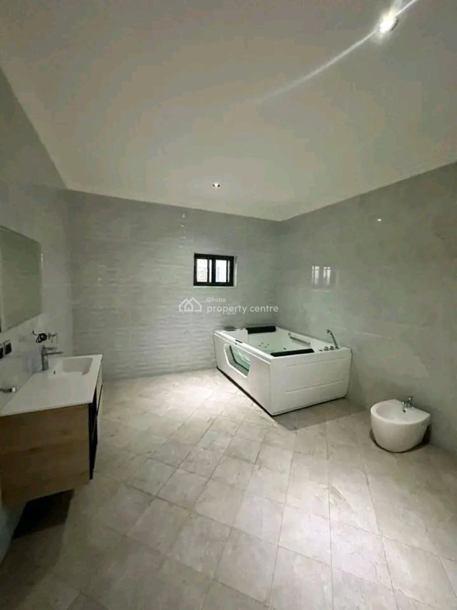 Luxurious 5-bedroom Townhouse @ East Legon, East Legon, Accra, Townhouse for Sale
