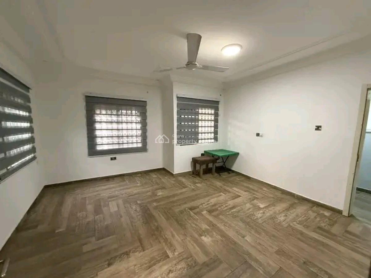 Executive 5-bedroom Townhouse @ East Legon, East Legon, Accra, House for Rent