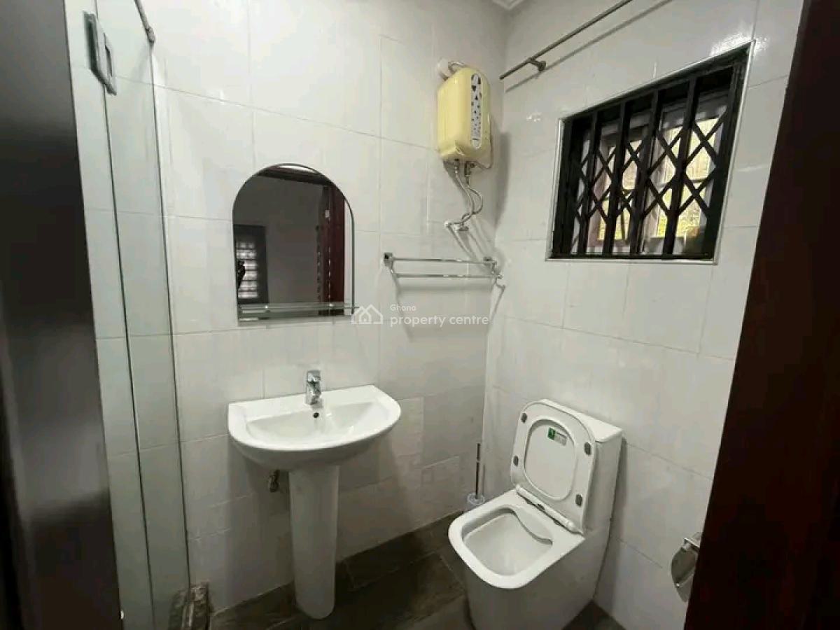 Executive 5-bedroom Townhouse @ East Legon, East Legon, Accra, House for Rent