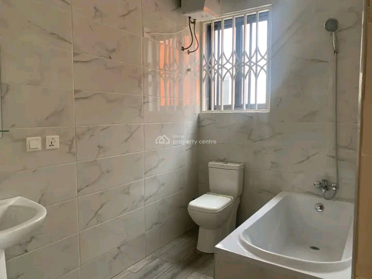 Executive Newly Built 4-bedroom Townhouse @ East Legon Hill, East Legon Hills, East Legon, Accra, Townhouse for Sale