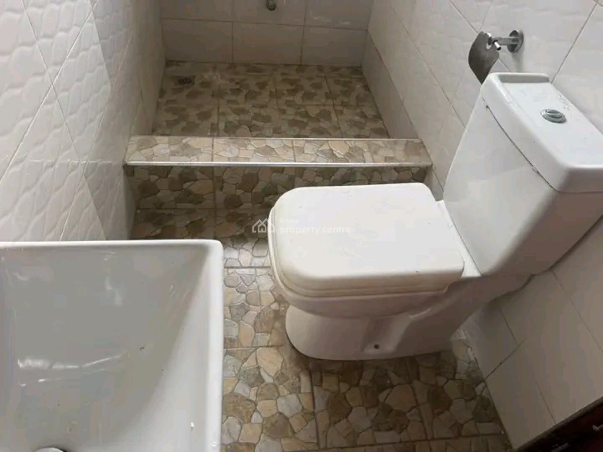 Decent 2bedroom Apartment @ Tantra Hill, Tantra Hill, Ga West Municipal, Accra, Apartment for Rent