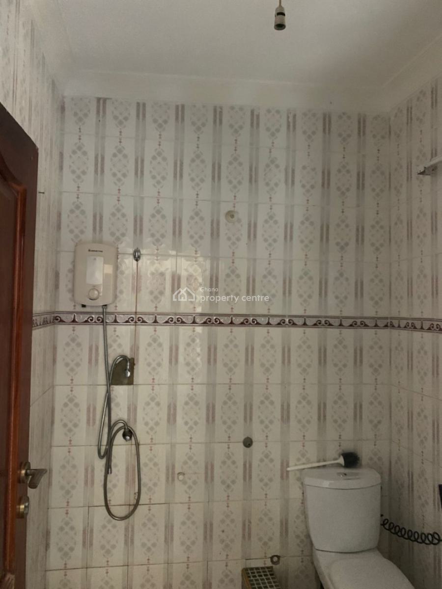 Spacious 2bedroom Apartment @ East Airport, East Airport, Airport Residential Area, Accra, Apartment for Rent