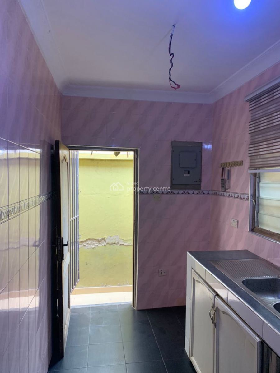 Spacious 2bedroom Apartment @ East Airport, East Airport, Airport Residential Area, Accra, Apartment for Rent
