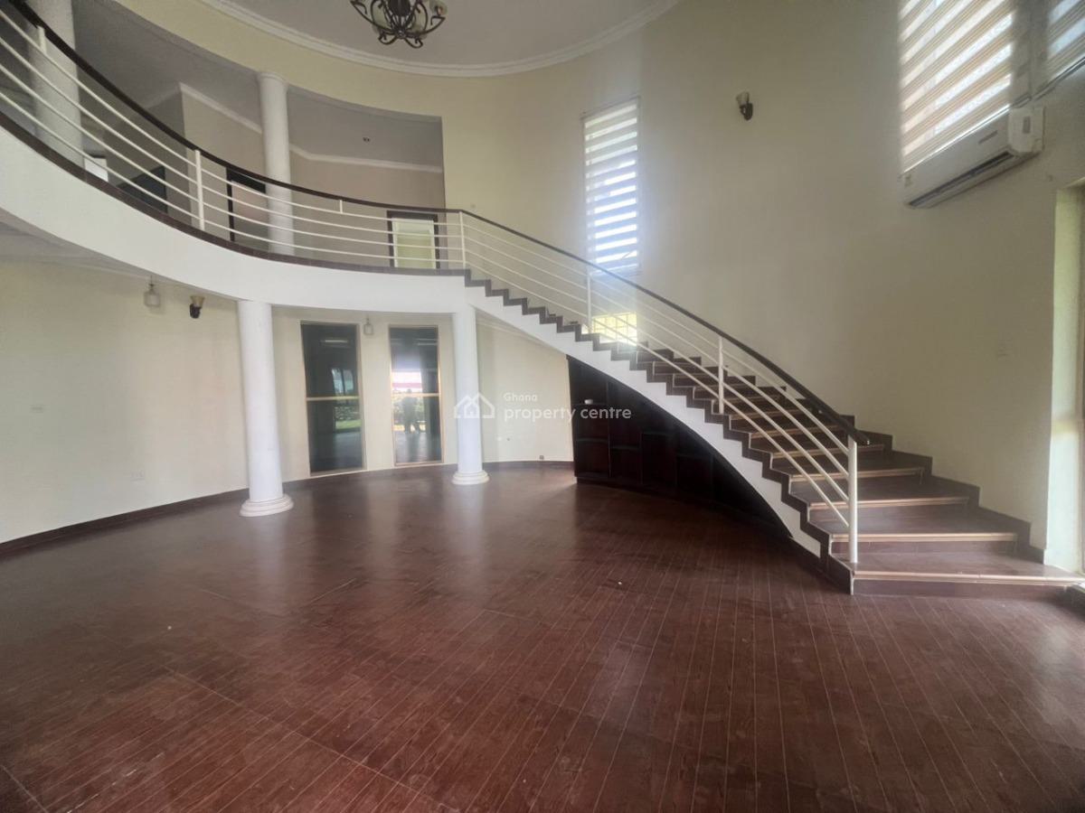 Executive 4-bedroom Townhouse @ Cantonment, Cantonments, Accra, Townhouse for Sale