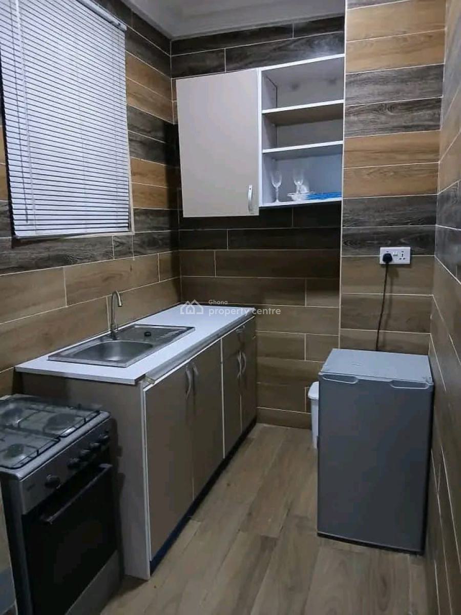 Chamber and Hall @ Dome Kboat, Dome, Ga East Municipal, Accra, Apartment for Rent