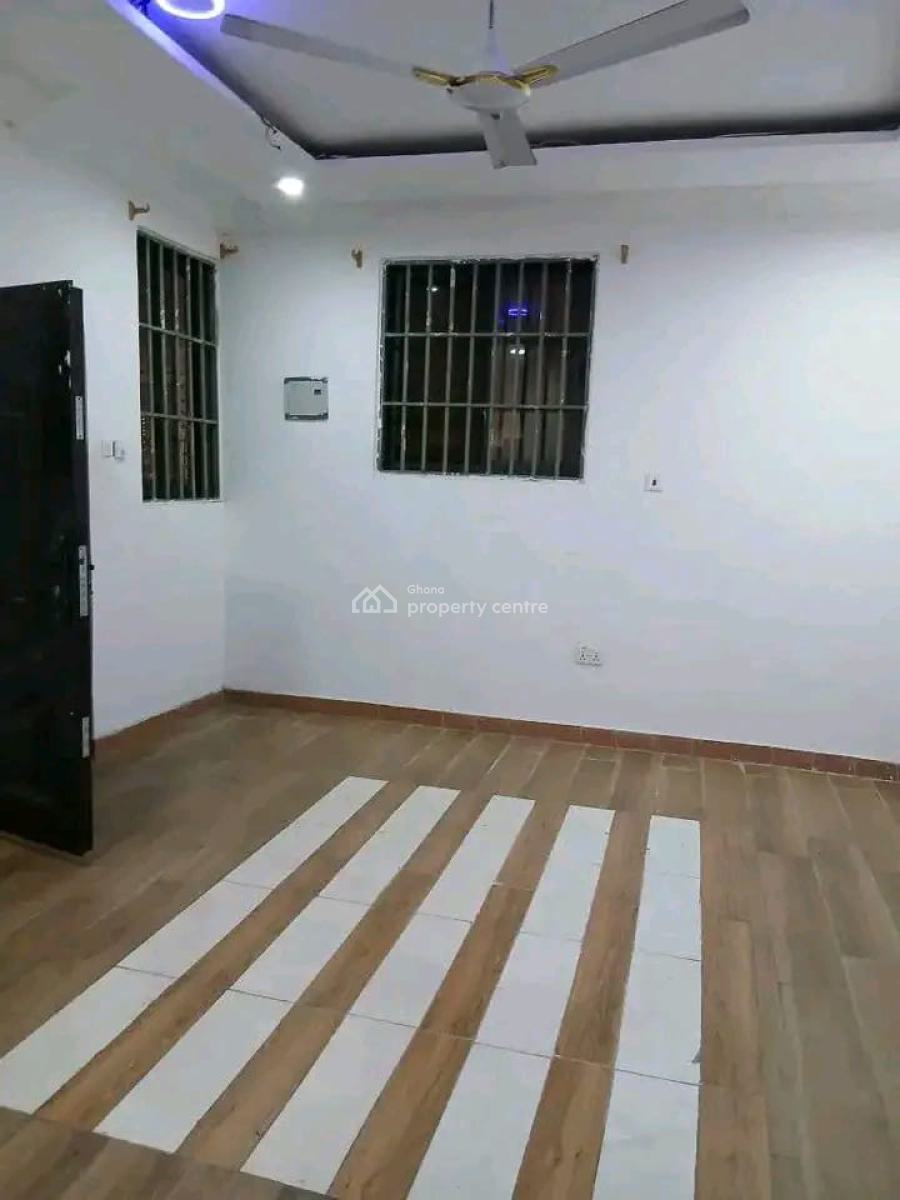 Chamber and Hall @ Dome Kboat, Dome, Ga East Municipal, Accra, Apartment for Rent