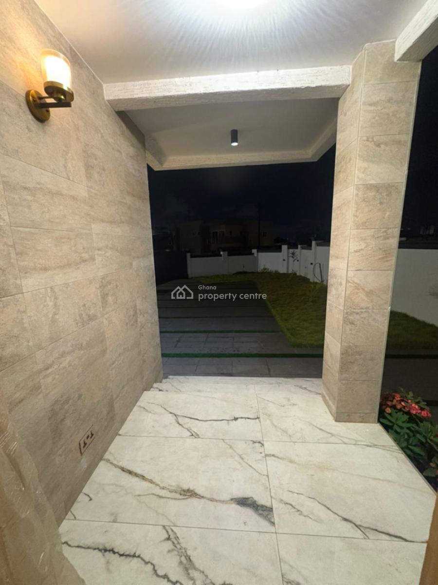3bedroom Self Compound, Tse Addo Round About, Tse Addo, Accra, Commercial Property for Sale