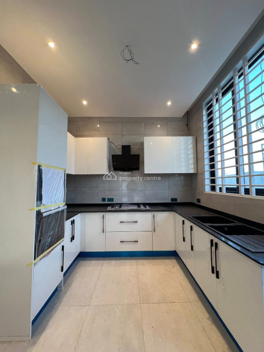 Executive 4 Bedrooms, Ga East Municipal, Accra, House for Sale
