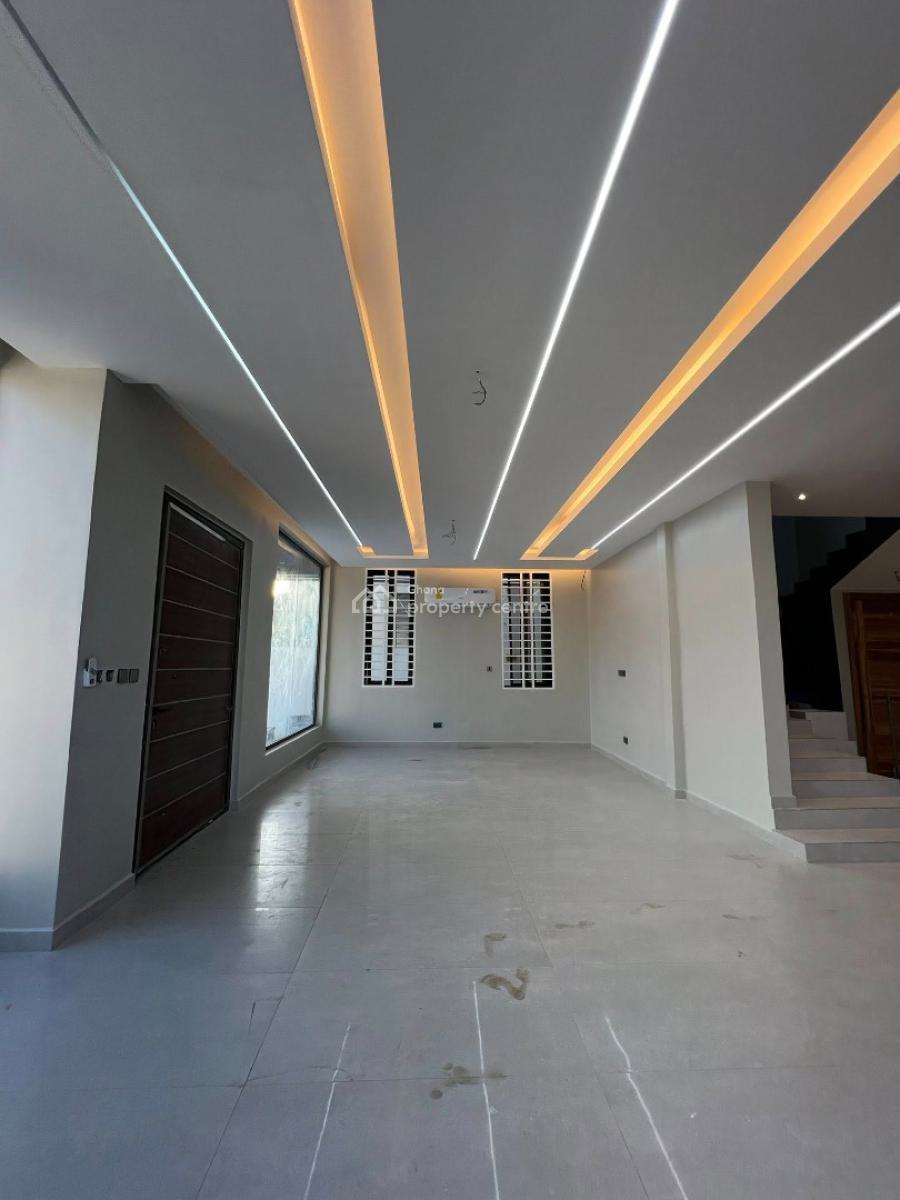 Executive 4 Bedrooms, Ga East Municipal, Accra, House for Sale