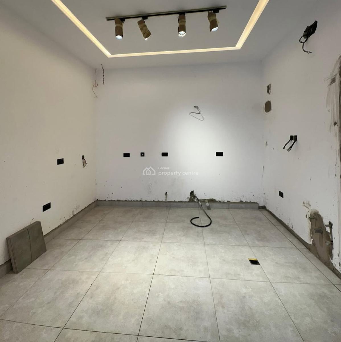 Executive 3 Bedroom, Ashaley Botwe, Adenta Municipal, Accra, House for Sale