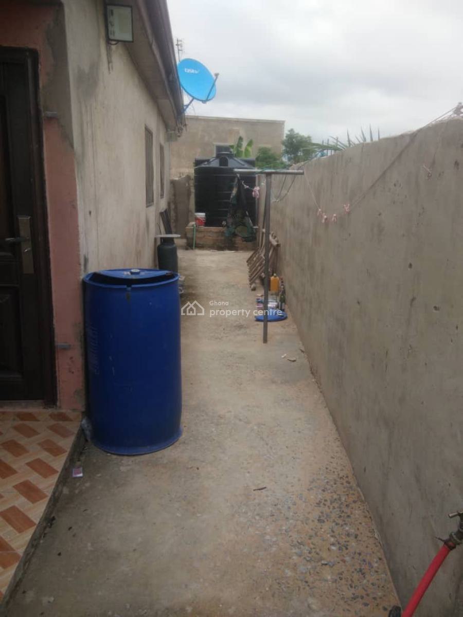 Mccarthy Tetegu 3 Bdrms House, Tetegu, Weija, Ga South Municipal, Accra, House for Sale