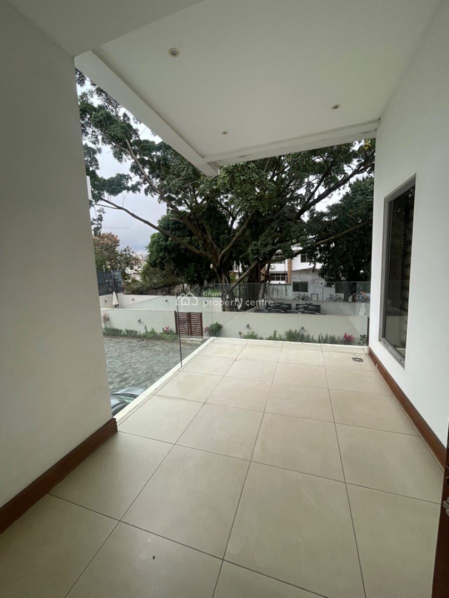 Furnished and Unfurnished 3 Bedroom Townhouse with Boys Quarters, North Labone, Accra, Semi-detached Duplex for Rent