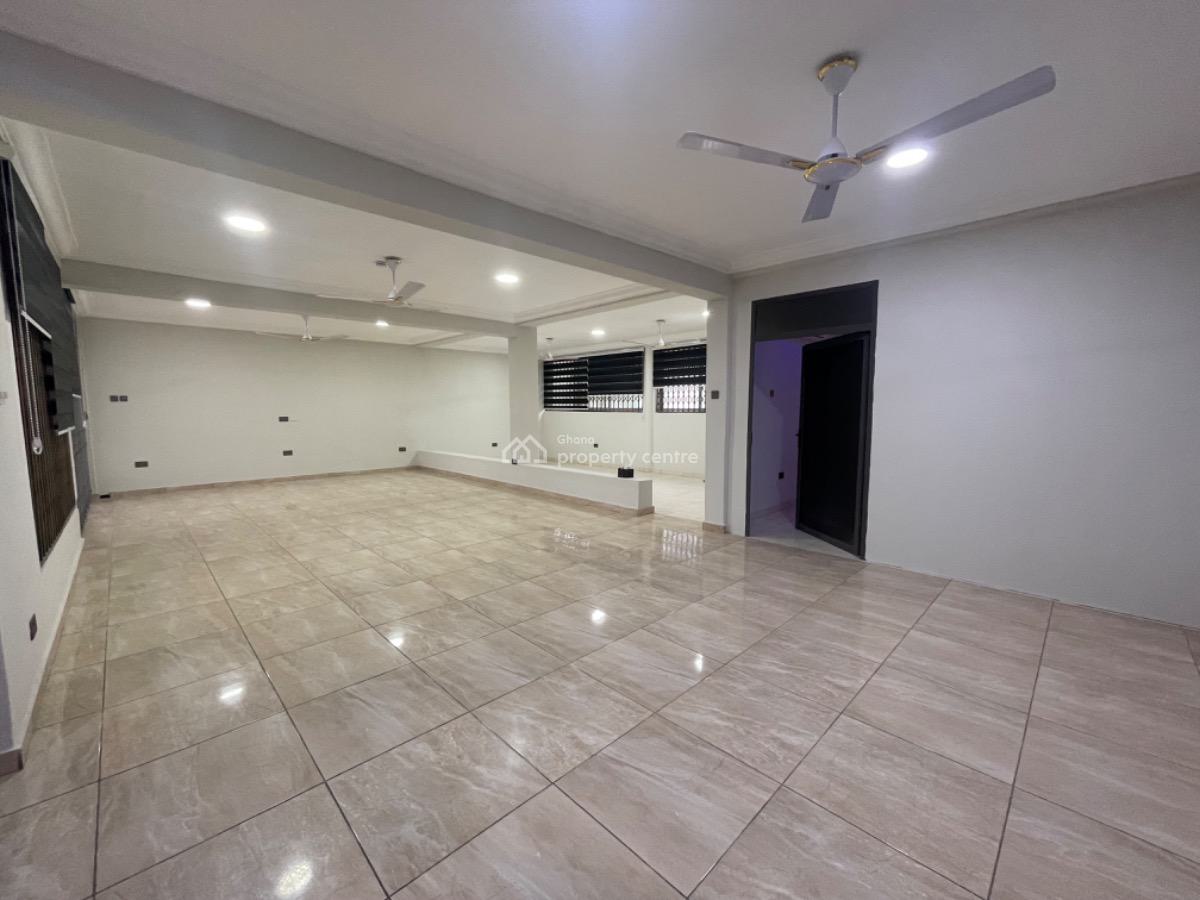 6 Bedroom House, Ringway, Osu, Accra, House for Rent