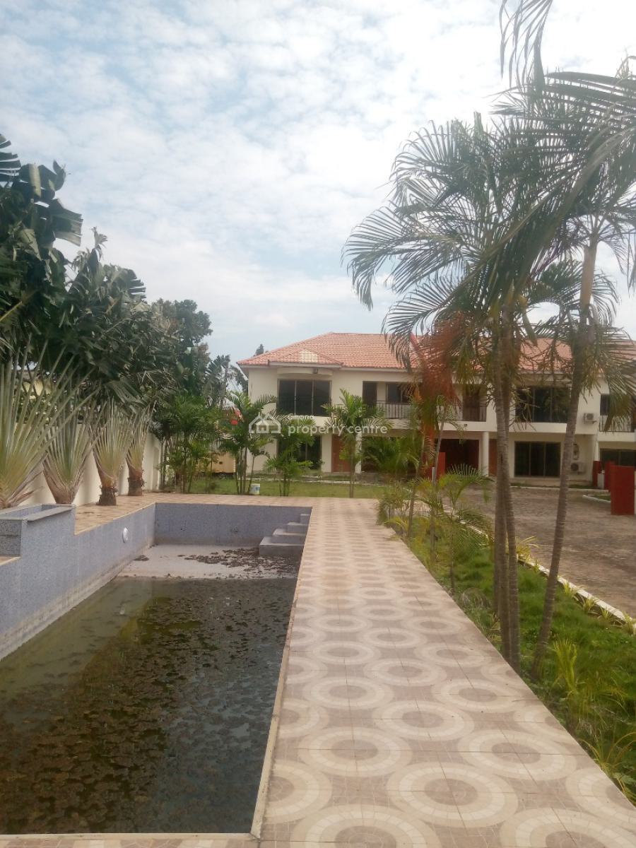 a Semi Furnished 3.5bedroom Semi Detached House @ North Legon, North Legon, Accra, Semi-detached Duplex for Rent