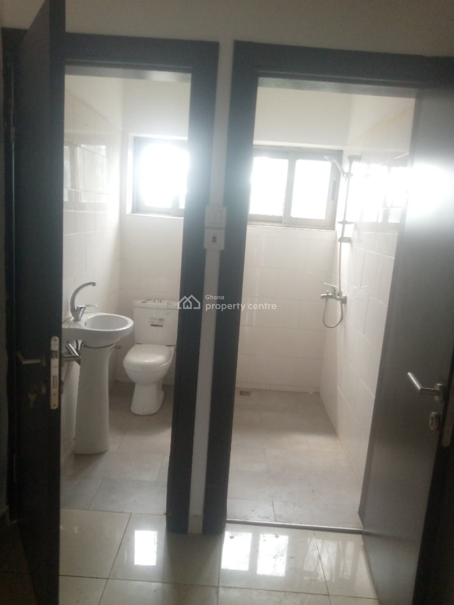 a Semi Furnished 3.5bedroom Semi Detached House @ North Legon, North Legon, Accra, Semi-detached Duplex for Rent