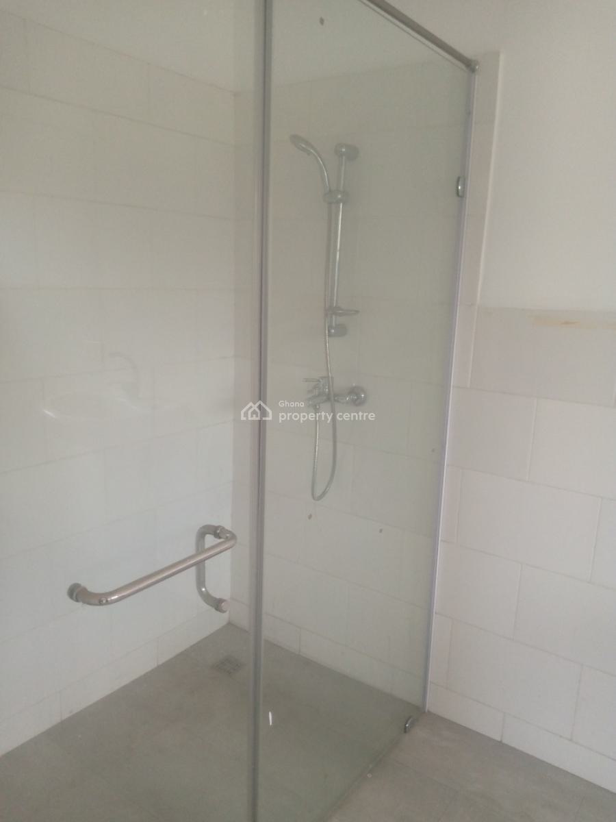 a Semi Furnished 3.5bedroom Semi Detached House @ North Legon, North Legon, Accra, Semi-detached Duplex for Rent