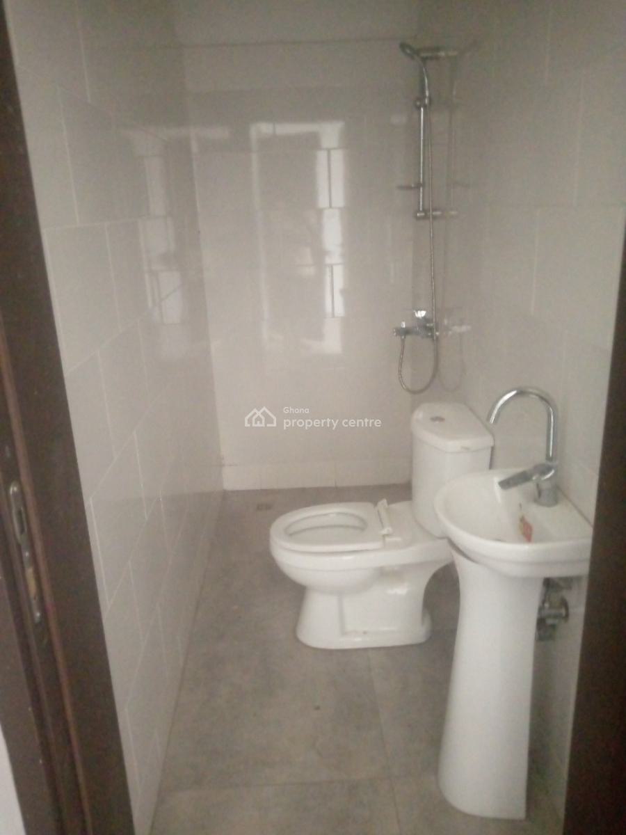 a Semi Furnished 3.5bedroom Semi Detached House @ North Legon, North Legon, Accra, Semi-detached Duplex for Rent