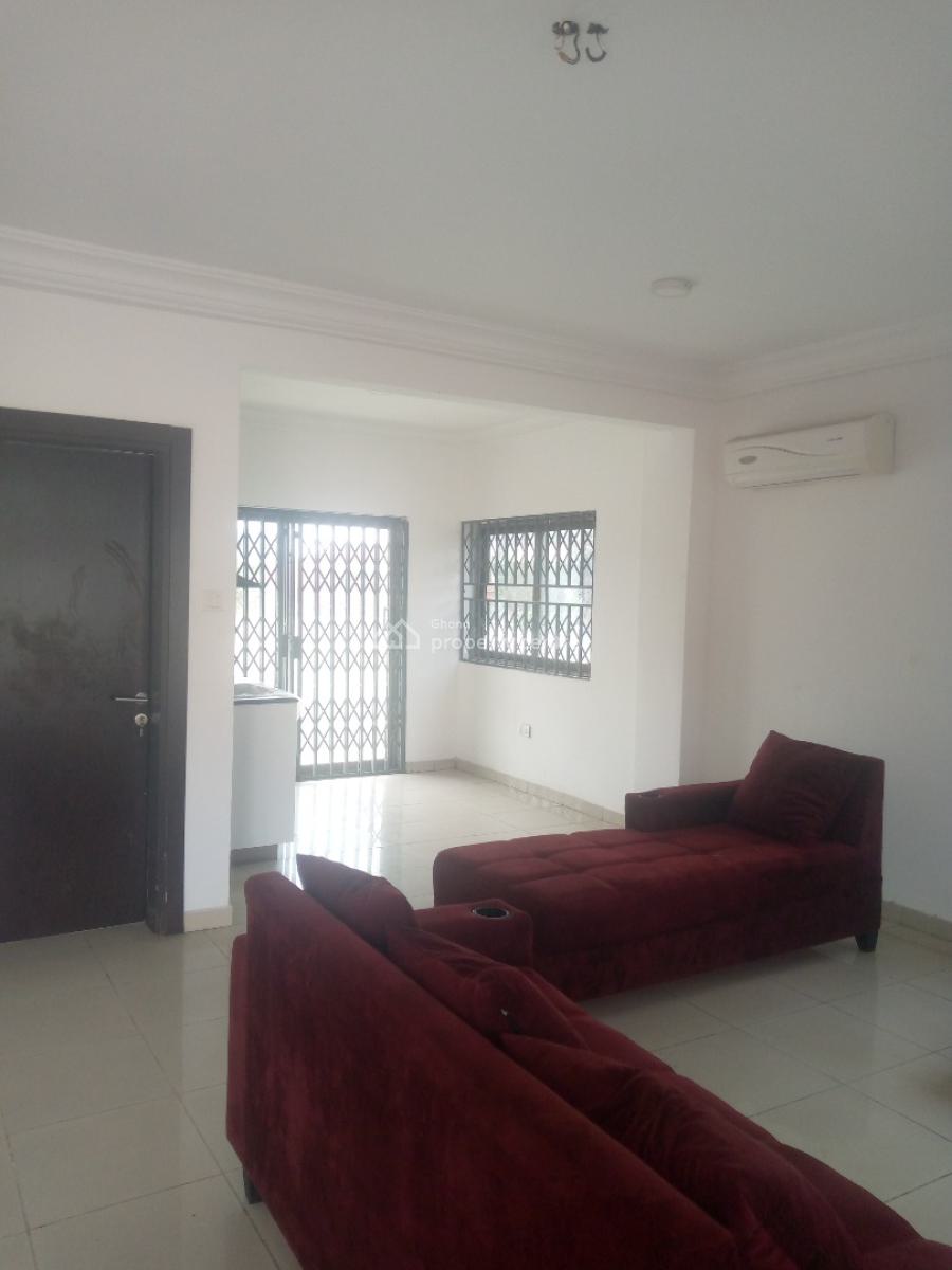a Semi Furnished 3.5bedroom Semi Detached House @ North Legon, North Legon, Accra, Semi-detached Duplex for Rent