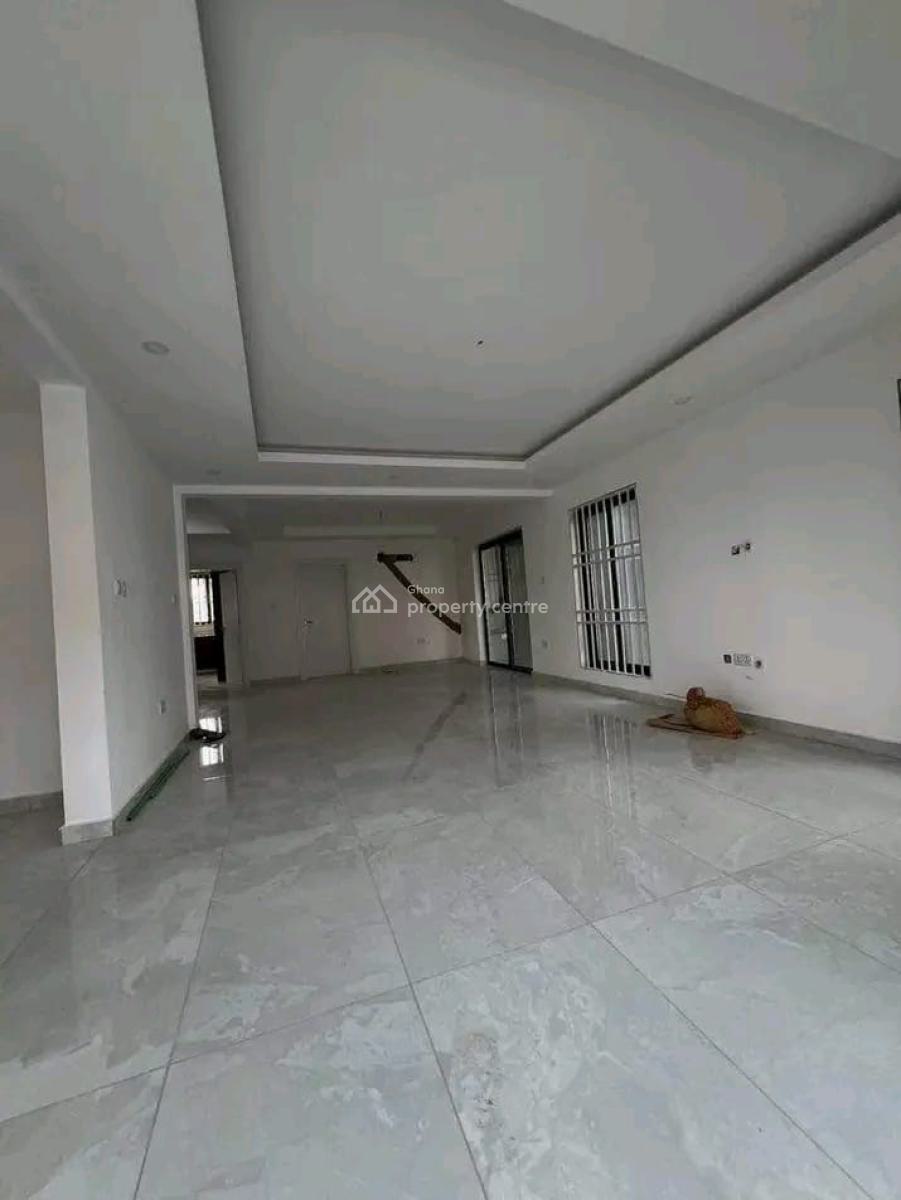 Luxurious Newly Built 4-bedroom Townhouse @ East Legon, East Legon, Accra, House for Sale