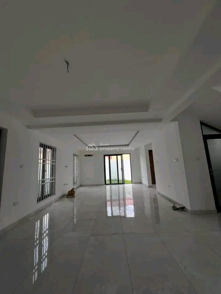 Luxurious Newly Built 4-bedroom Townhouse @ East Legon, East Legon, Accra, House for Sale