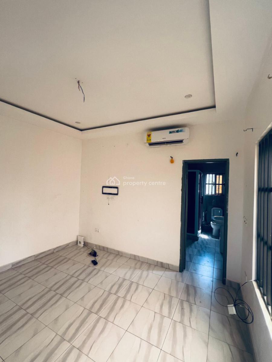 Executive 2-bedroom Apartment @ Ogbojo, Ogbojo, Adenta Municipal, Accra, Apartment for Rent