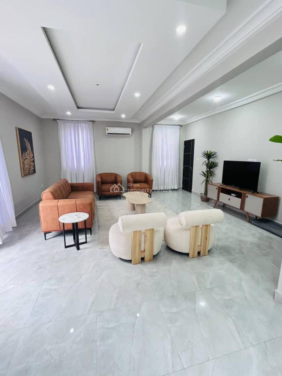 Executive Unfurnished All Ensuite 4 Bedrooms, North Labone, Accra, Townhouse for Rent