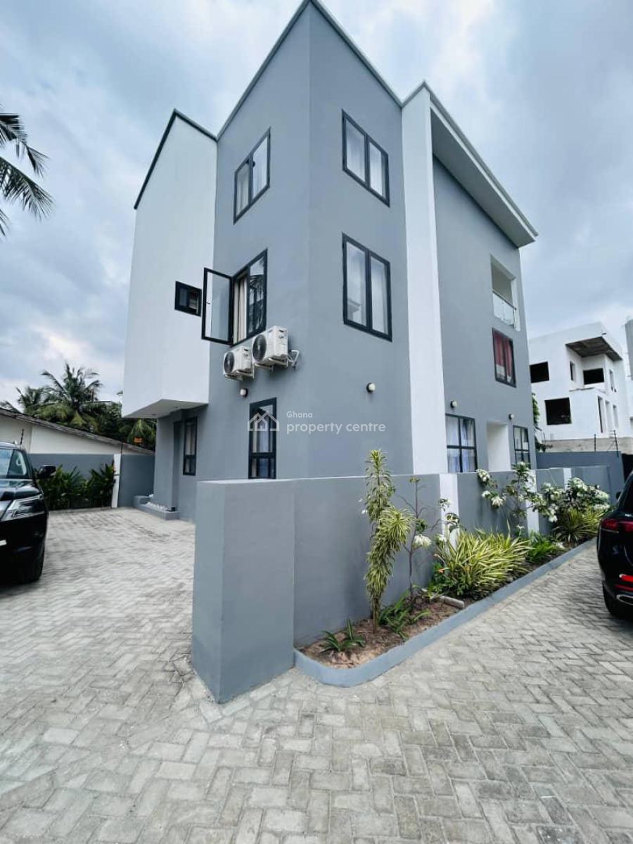 Executive Unfurnished All Ensuite 4 Bedrooms, North Labone, Accra, Townhouse for Rent