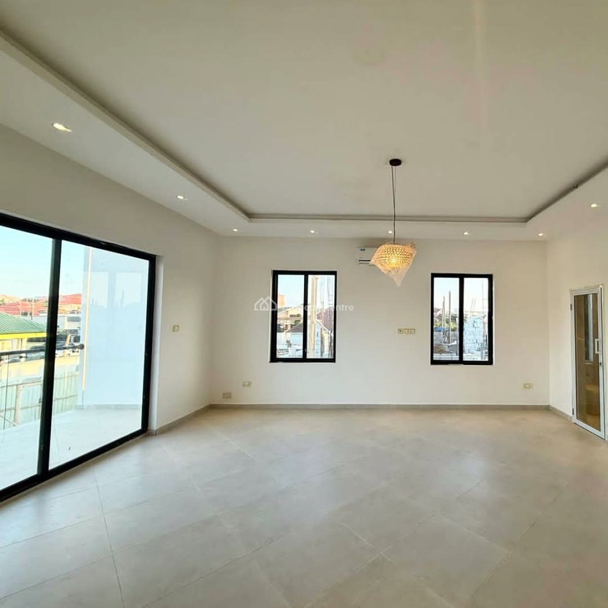 Executive 4 Bedroom, Spintex, Accra, House for Sale